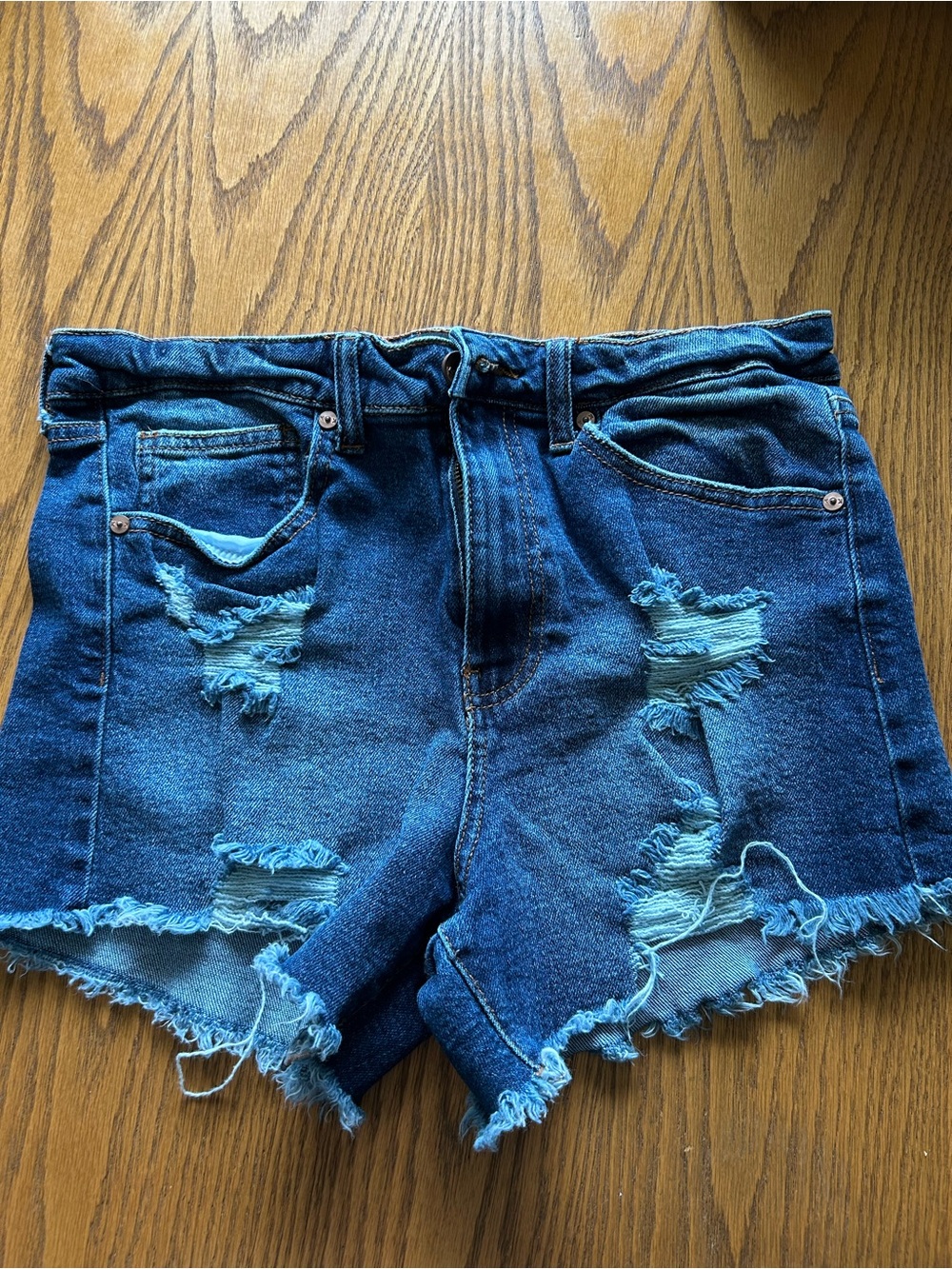 Kendall & Kylie Womens 7/28 Denim Shorts The Icon Cut Off Jean Shorts Mid Rise